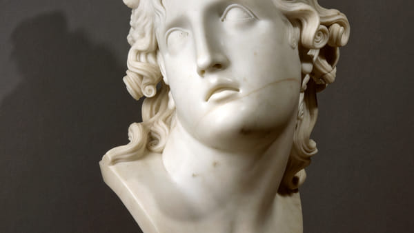 Una scultura di Antonio Canova presente nella mostra a lui dedicata